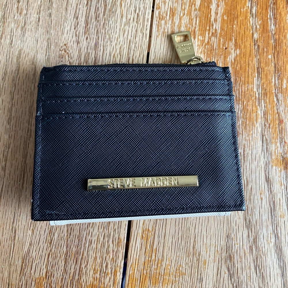 COPY - Steve Madden Wallet